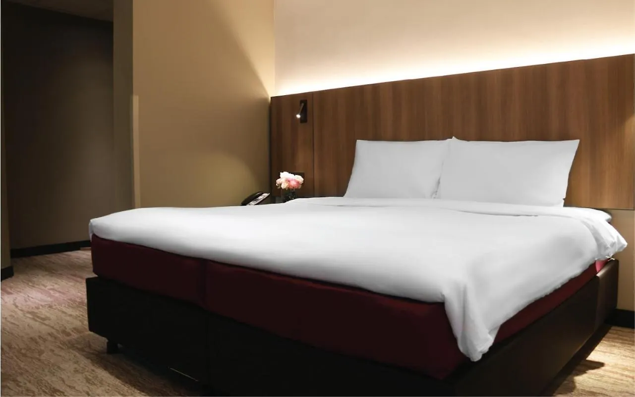 Aqueen Prestige Hotel Lavender Singapore